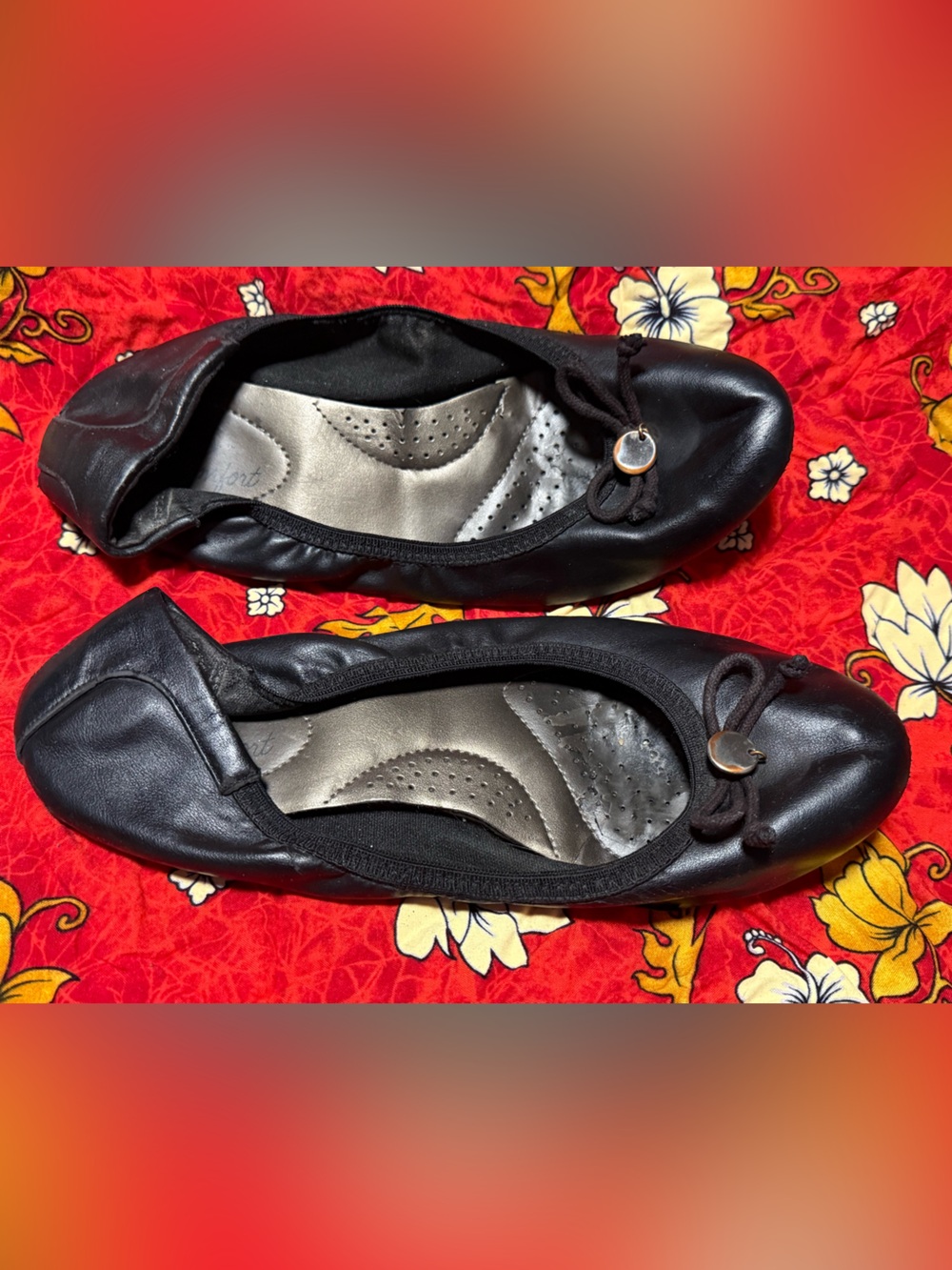 Black Women's Leather Ballet Flats with Bow